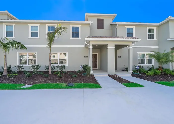 4834Sl Townhouse 4 Bedrooms & 3 Bathrooms + Pool