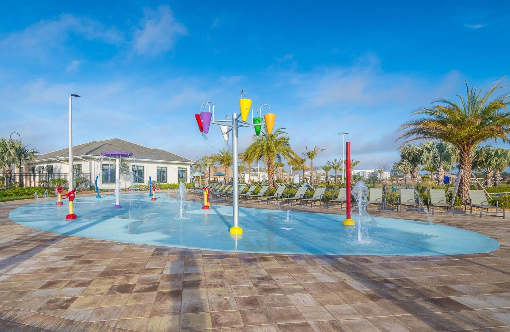 4834sl Townhouse 4 Bedrooms & 3 Bathrooms + Pool